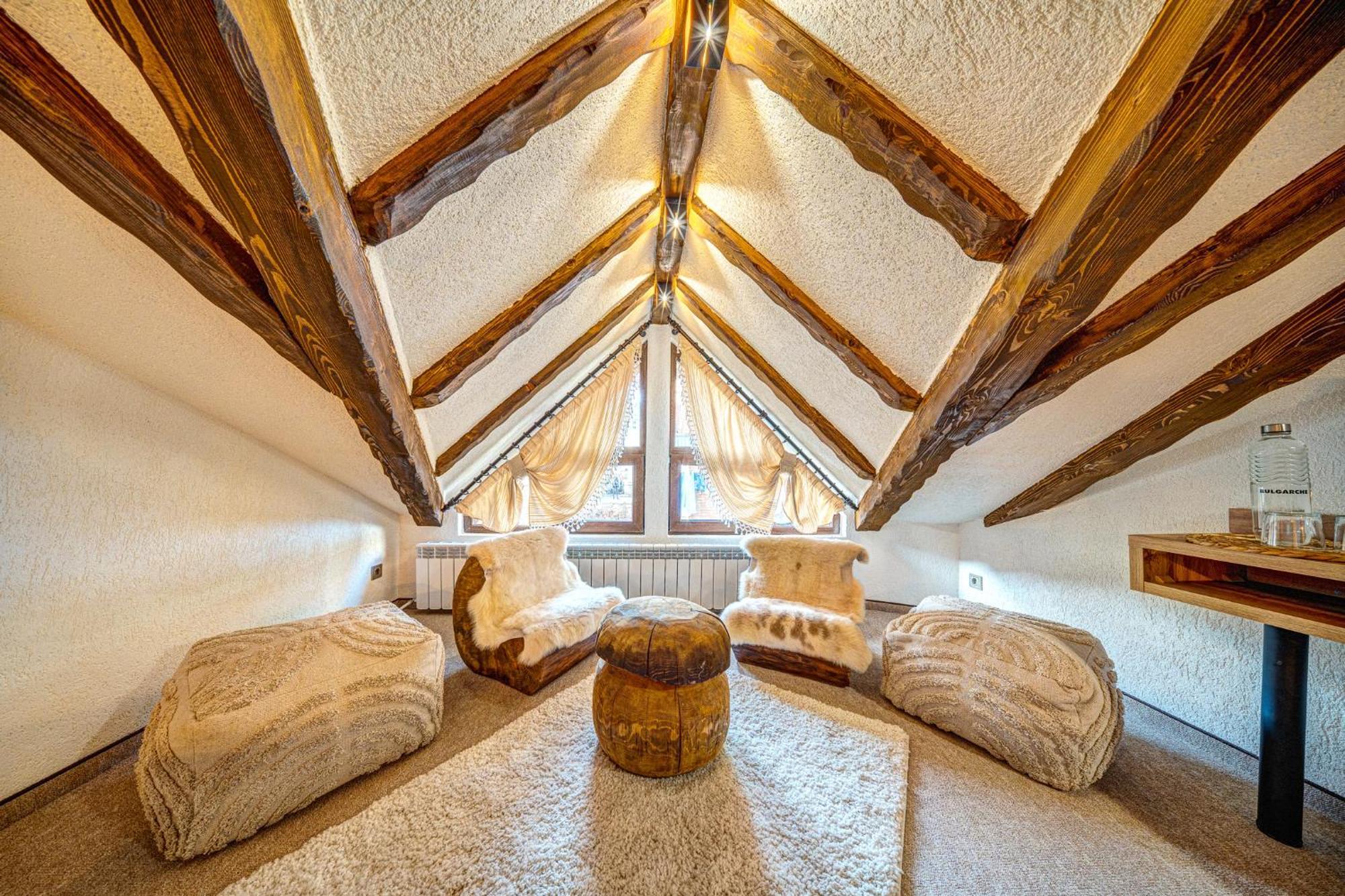 Българче Хотел - Ресторант Smolyan Exterior photo